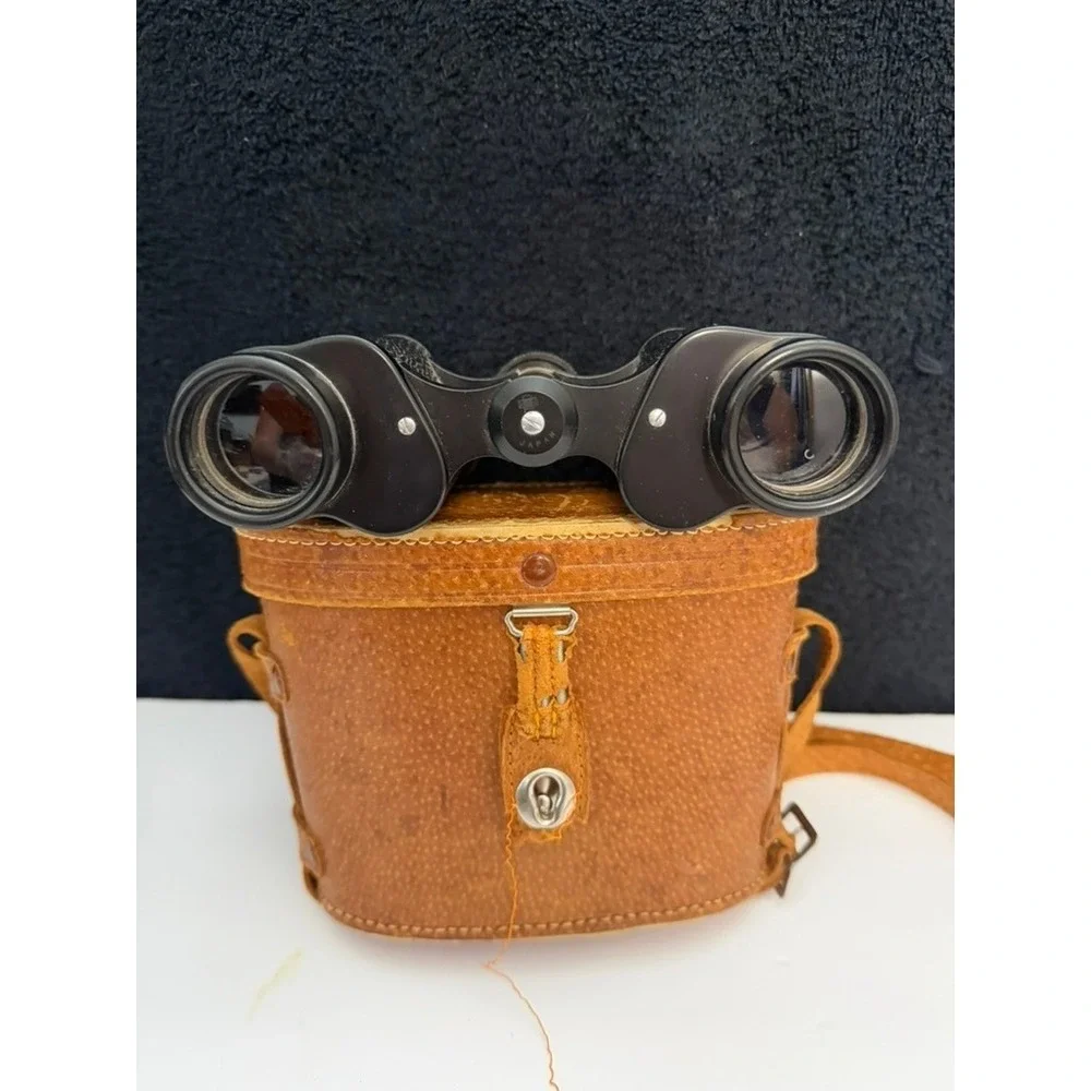 Vintage Tasco 8x30mm Binoculars Coated Optics T-36647 Japan with Leather Case